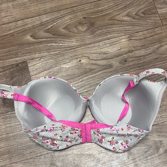 Cacique 38G Plunge Bra - Picture 3 of 5